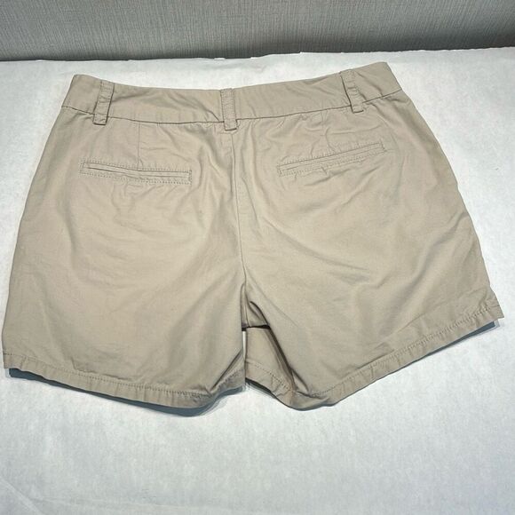 Gap Aubrey Khaki Shorts Sz 6 Button Front 5" Inseam Casual Pockets Classic - Picture 3 of 6